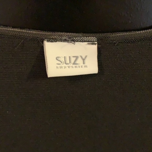 Rose laced blouse - Picture 2 of 3